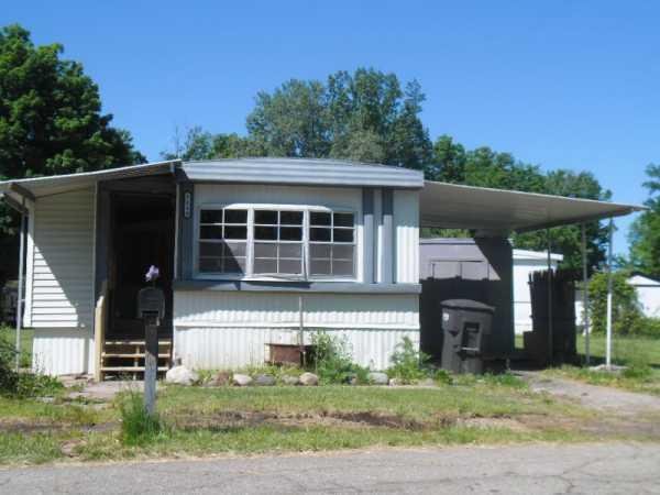 1973 New moon Mobile Home For Sale