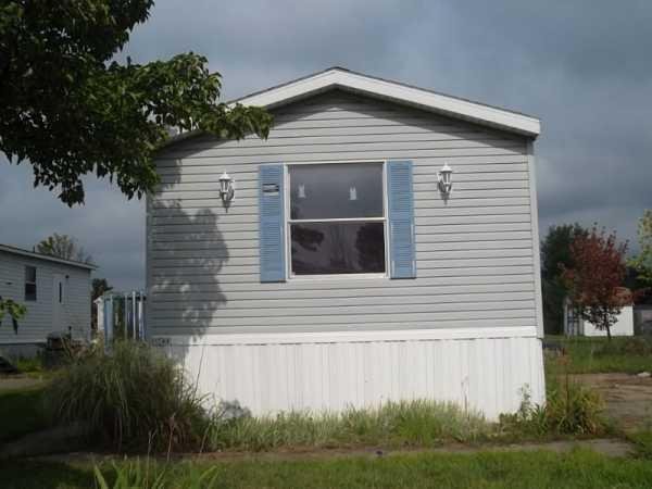 1997 REDM Mobile Home For Sale