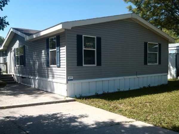 2004 CLAYTON Mobile Home For Sale