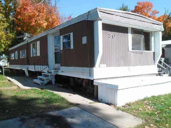 1975 Westbrook Mobile Home For Sale
