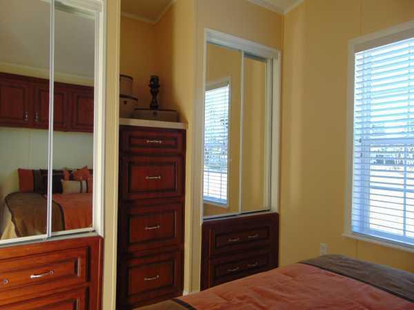 2015 Jacobsen Imperial - 1374 Manufactured Home