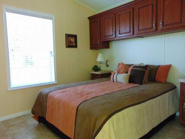 2015 Jacobsen Imperial - 1374 Manufactured Home