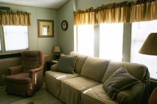 1993 Fleetwood Manufactured Home