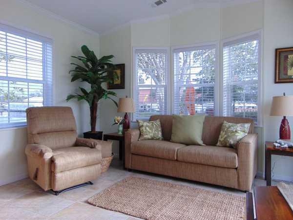 2015 Jacobsen Imperial - 1372 Manufactured Home
