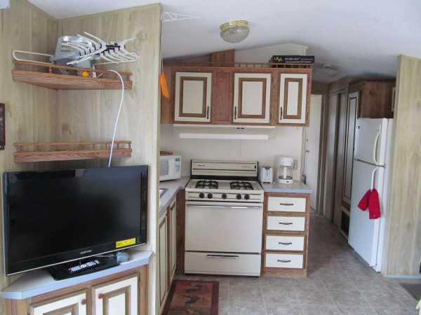 1988 SUNHOME Manufactured Home
