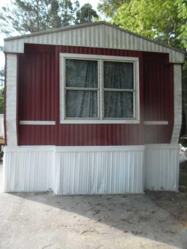 1986 FLWD Mobile Home For Sale