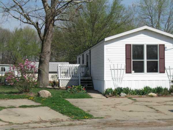 1996 Schult Mobile Home For Sale