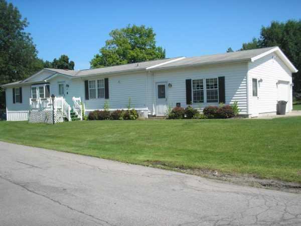 1992 Crystal Valley Mobile Home For Sale