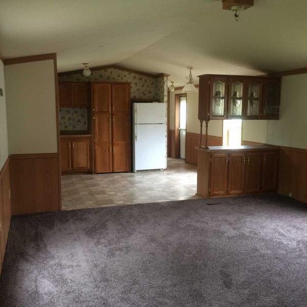 1999 Holly Park Mobile Home For Sale