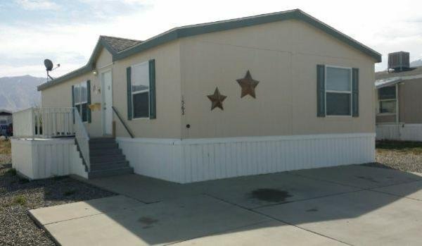 2010 FLEETWOOD Mobile Home For Sale