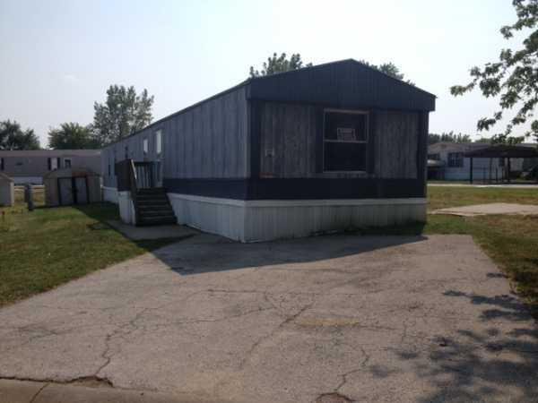 1998 FLEETWOOD Mobile Home For Sale