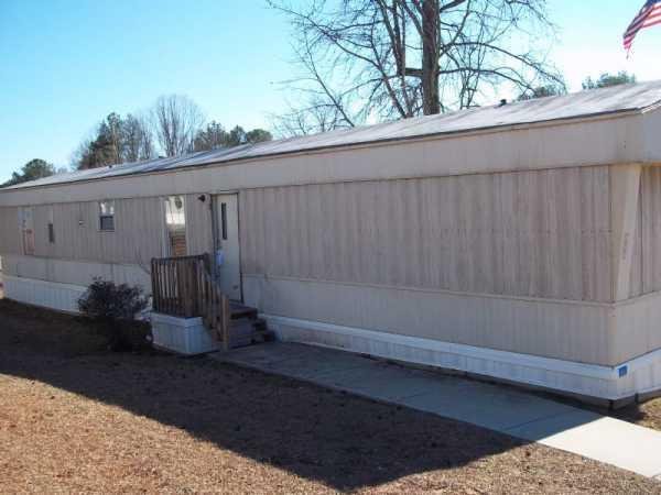 1986 RIVERVIEW Mobile Home For Sale