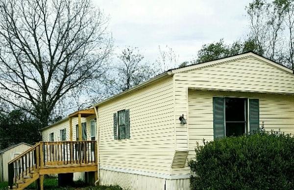 1990 CLAYTON Mobile Home For Sale