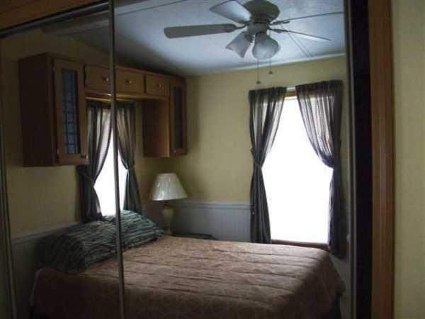 1987 Sunhaven Manufactured Home