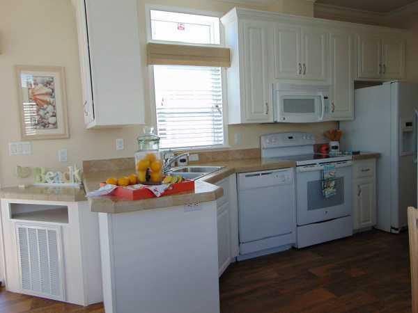 2015 Jacobsen Imperial - 1374 Manufactured Home