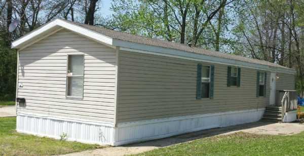 2003 CHAMPION Mobile Home For Sale