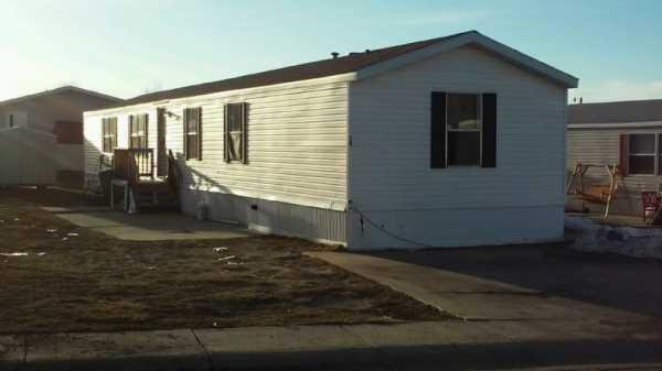 2004 Schult Mobile Home For Sale