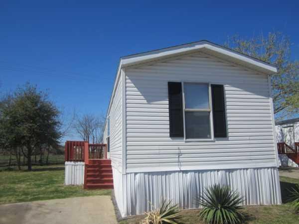 2005 TO BE UPDATED Mobile Home For Sale