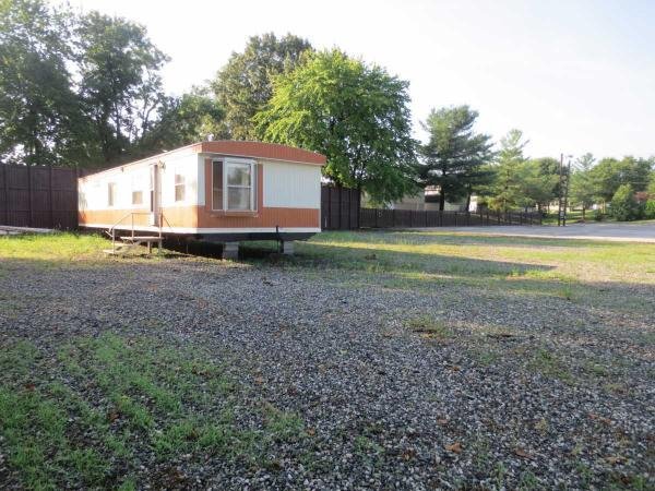 1983 Oakbrook Mobile Home For Sale