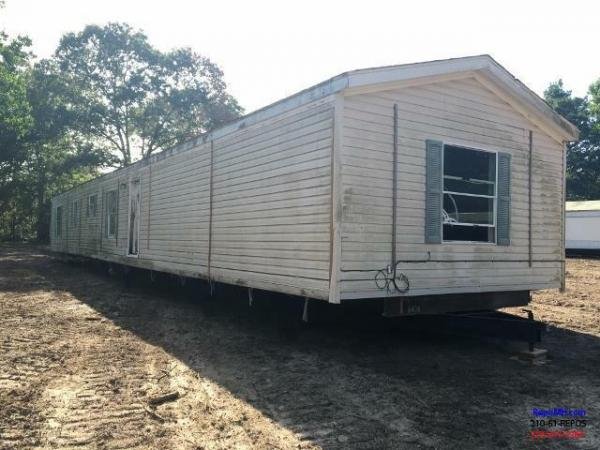 2000 Carriage House Mobile Home For Sale