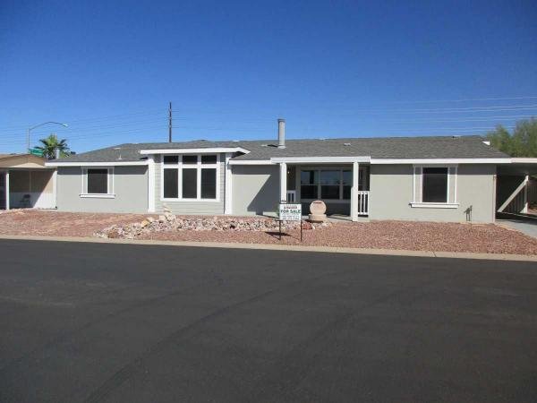2004 HBOS Manufacturing Mobile Home For Sale
