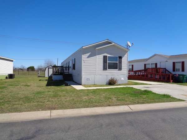 2010 Clayton Mobile Home For Sale