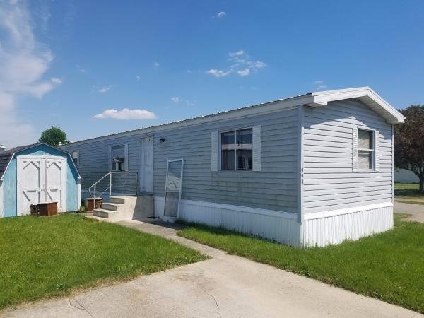 1988 Holly Park Mobile Home For Sale