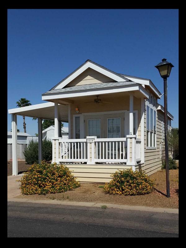 Paradise RV Resort Mobile Home Park in Sun City, AZ MHVillage