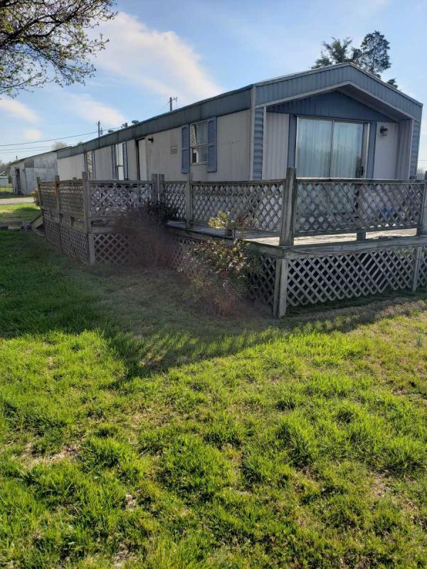 Giles Mobile Home for Sale in Sweetwater, TN 37874 for 12,995