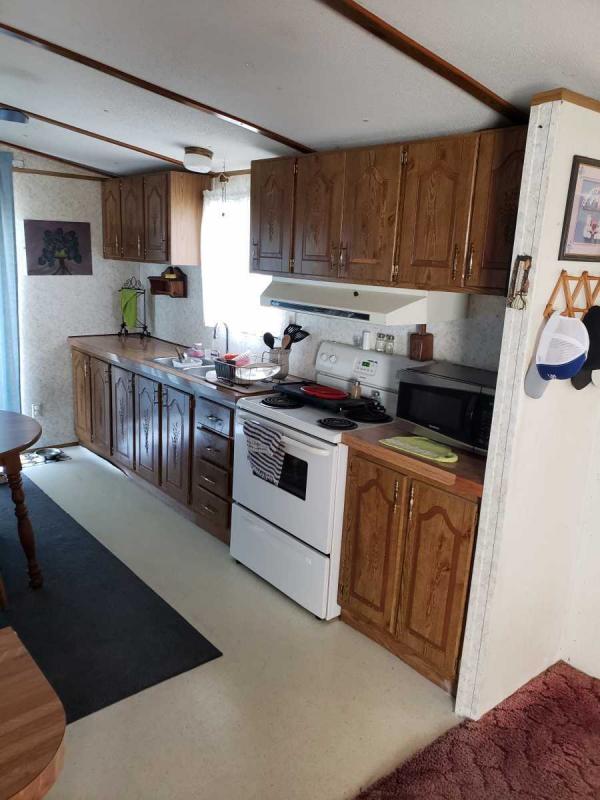 Giles Mobile Home for Sale in Sweetwater, TN 37874 for 12,995