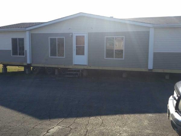 Bonnavilla Mobile Home For Sale