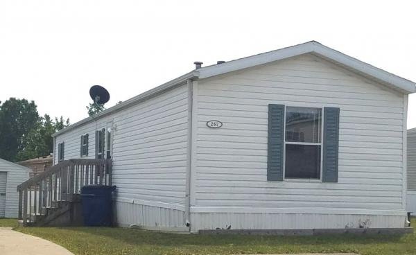 2000 Holly Park Mobile Home For Rent