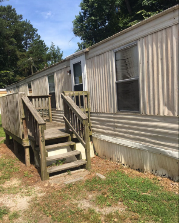 Clayton Manufactured Home for Sale in Yorktown, VA 23693 for 6,500