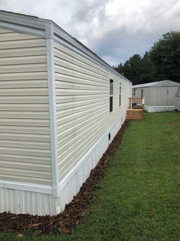 Senior Retirement Living 2019 Clayton Elation Mobile Home For Sale in