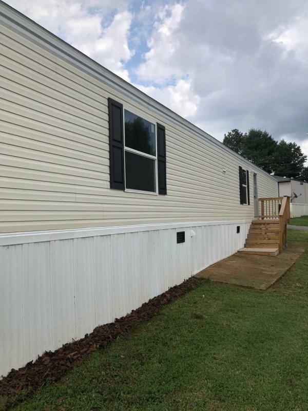 Senior Retirement Living 2019 Clayton Elation Mobile Home For Sale in