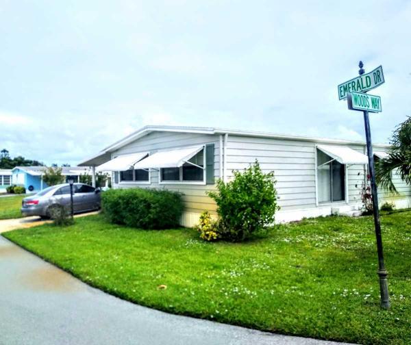 Senior Retirement Living 1980 Mobile Home For Sale in Jensen Beach, FL