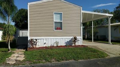 Hickory Hills Manor Mobile Home Park in Lakeland, FL | MHVillage