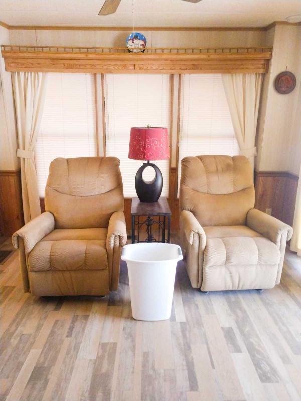 Fleetwood 1986 Dream Park Mobile Home For Rent