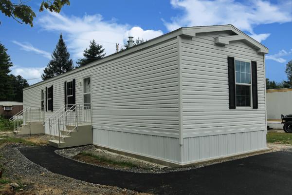 Photo 1 of 1 of home located at 39 Conifer Place Derry, NH 03038