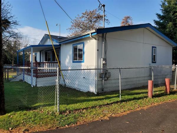 2001 Mobile Home For Sale