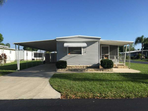 Budd Mobile Home for Sale in Lake Placid, FL 33852 for $20,000