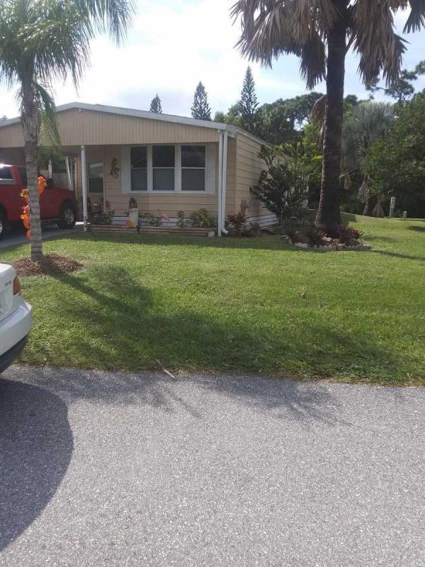 Spanish Lakes Golf Village Mobile Home Park in Port Saint Lucie, FL
