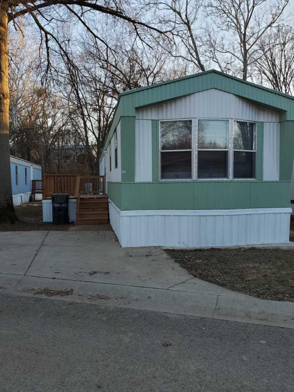 Northern Mobile Home for Sale in Fenton, MO 63026 for 29,000