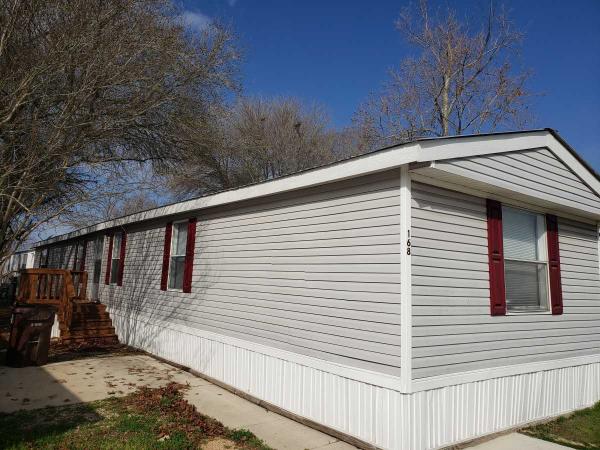 1999 Spirit Homes Mobile Home For Rent