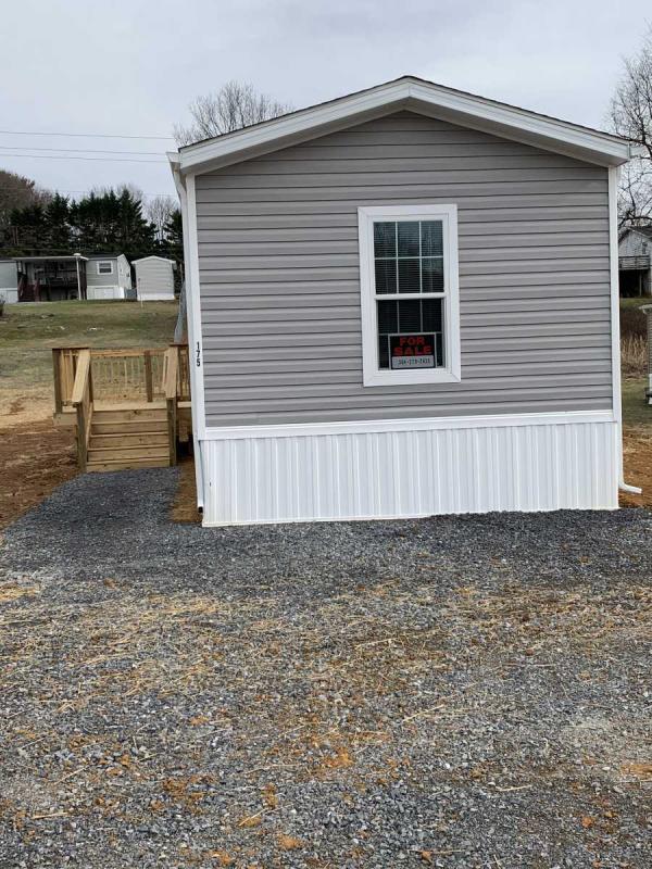 Fleetwood Mobile Home for Sale in Charles Town, WV 25414 for 50,000
