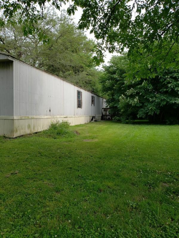 Mallard Lake Mobile Home Park in Pontoon Beach, IL MHVillage