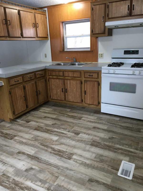 Wick Artcraft Manufactured Home for Sale in Freedom, WI 54913 for 33,900