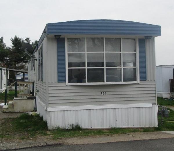 1975 DuPont Mobile Home For Sale