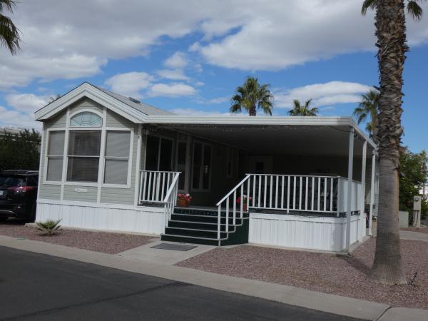 2000 CAVCO Mobile Home For Sale