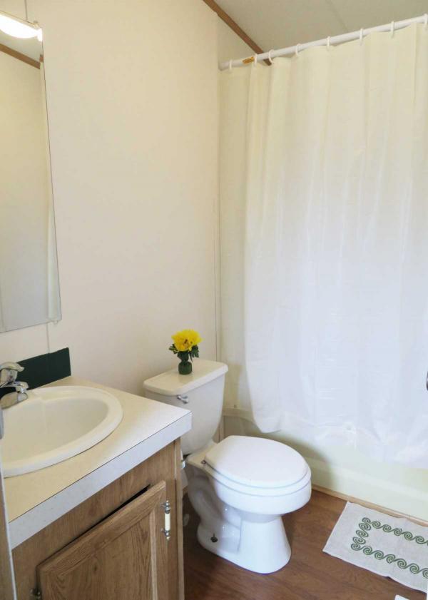 CLAYTON Mobile Home for Sale in Colorado Springs, 80915